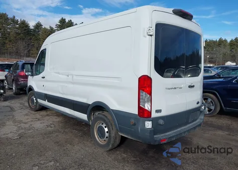 2018 Ford Transit-250 z USA, uszkodzony, nr VIN 1FTYR2CM4JKB53943